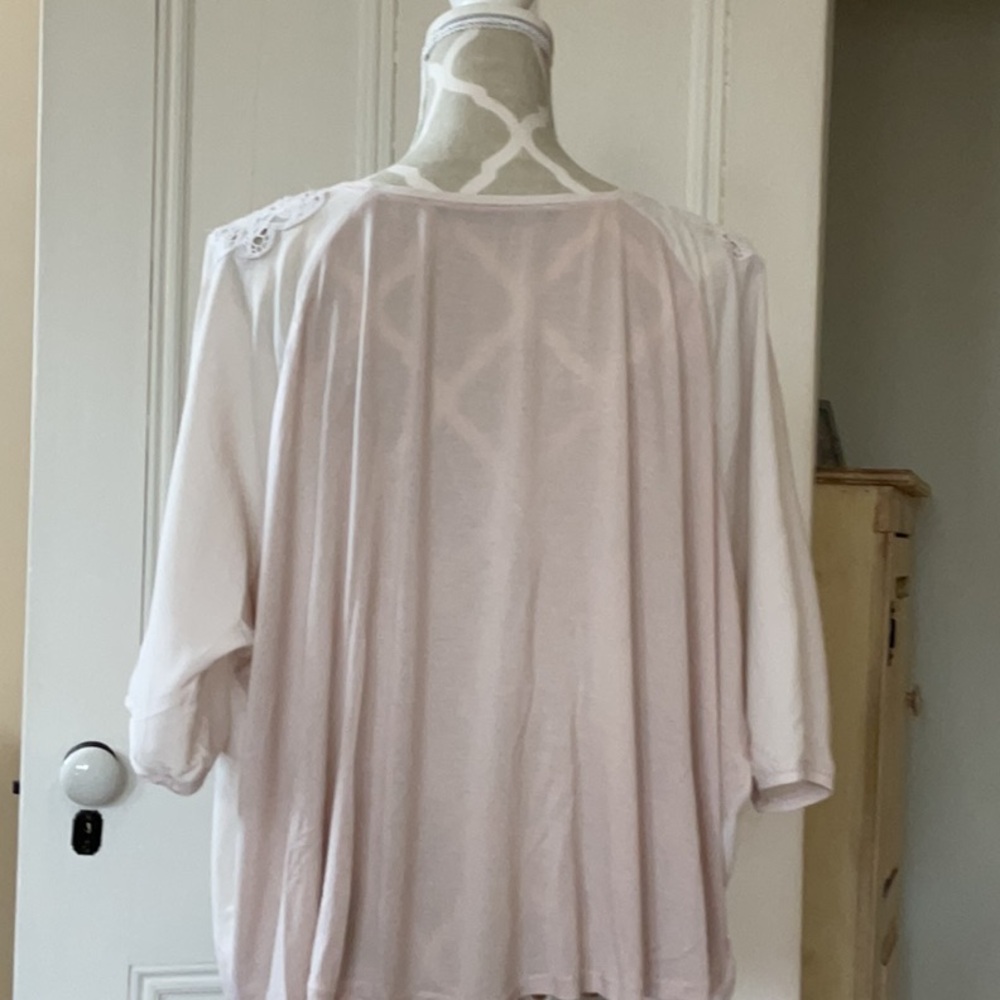 Zara Basic Elegant blush/cream Lace Accent Women's Top. - Picture 5 of 7
